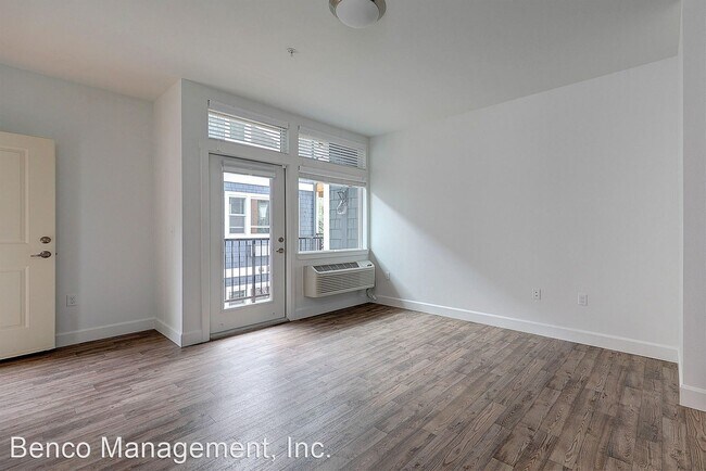 Foto del edificio - 7676 N Lombard St