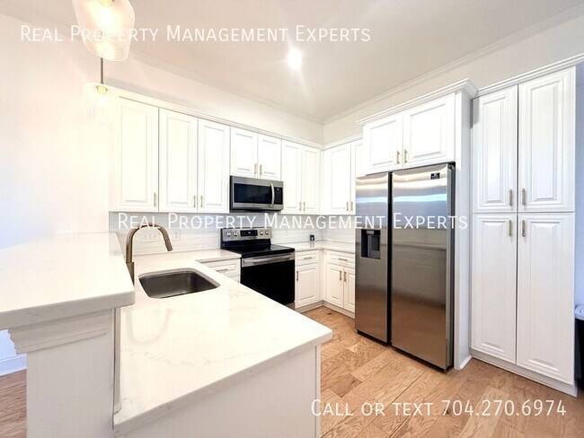 Foto del edificio - 269 W G St