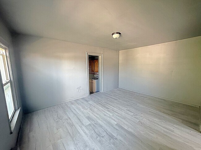Foto del edificio - 640 Carbon St