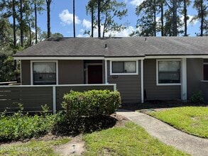 Building Photo - 8348 Westover Ct