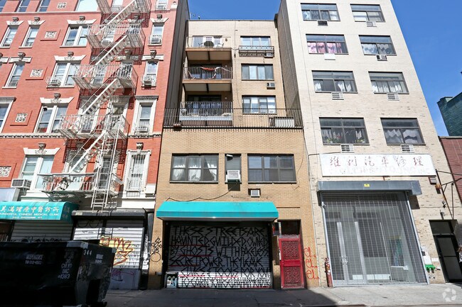 Foto del edificio - 302 Broome St