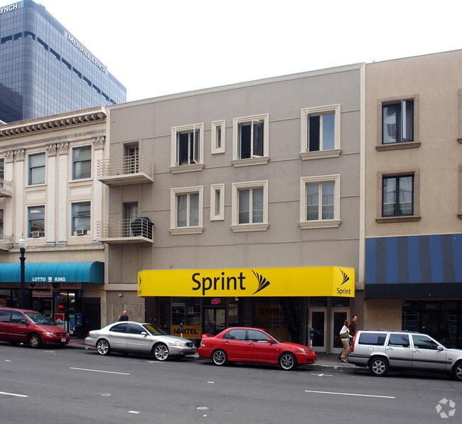 Building Photo - 1055 6th Ave