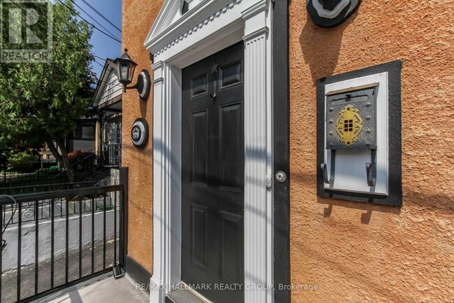 Building Photo - 179 Genest St