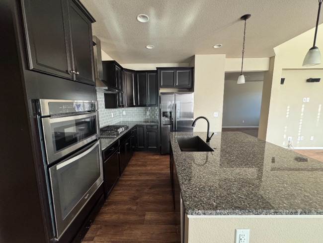 Building Photo - 6559 Tombstone Ridge Rd