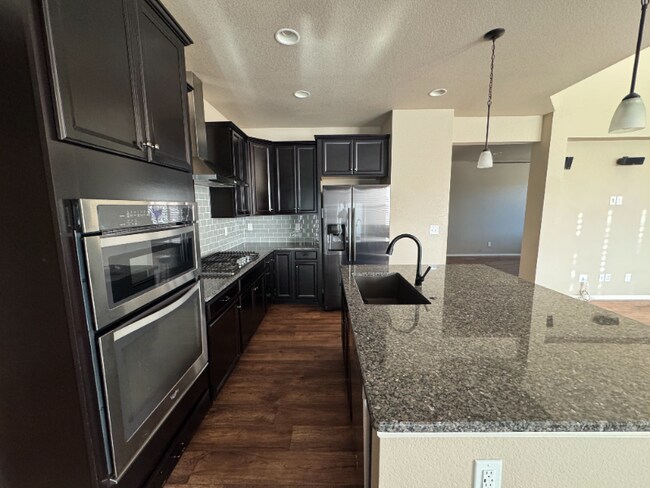 Foto del edificio - 6559 Tombstone Ridge Rd