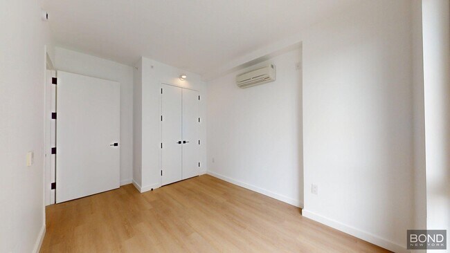 Foto del edificio - 953 Dean St