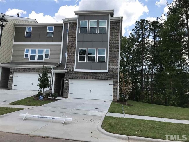 Photo - 1224 Brickfield Dr House