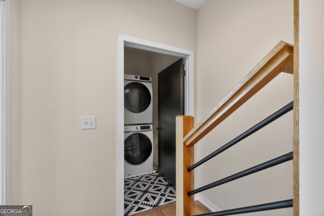 Foto del edificio - 454 Calhoun St NW