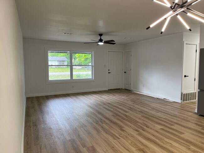 Foto del edificio - 407 SW 4th St