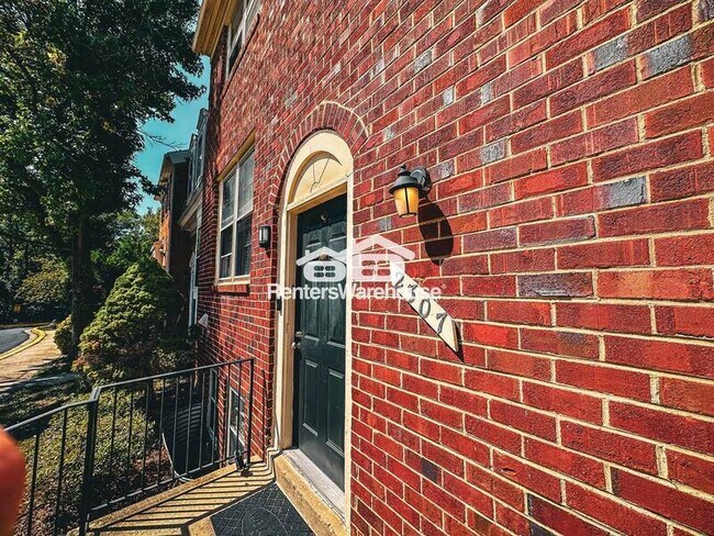 Foto del edificio - 2307 Patternbond Dr