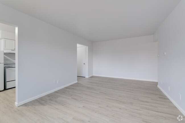 2BR, 1BA - 840 SF - Ventnor Apartments