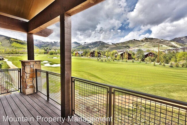 Building Photo - 2 br, 2 bath House - 3793 Blackstone Drive...