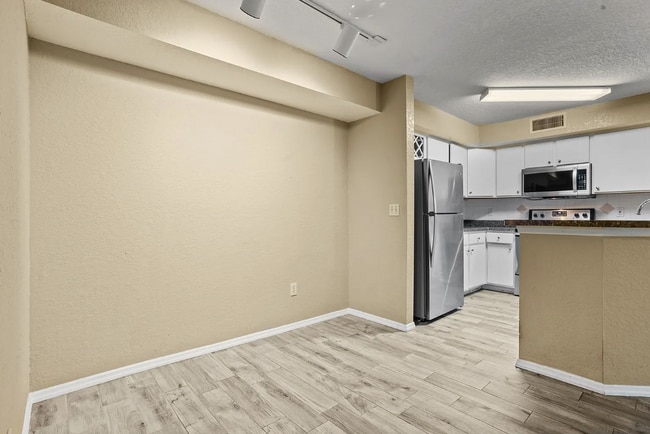 Foto del edificio - 826 Camargo Way