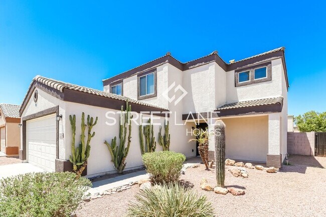 Foto del edificio - REDUCED! - NOW OFFERING HALF OFF FIRST FUL...