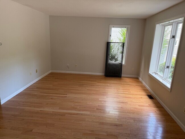 Foto del edificio - 4 Country Hollow Ln