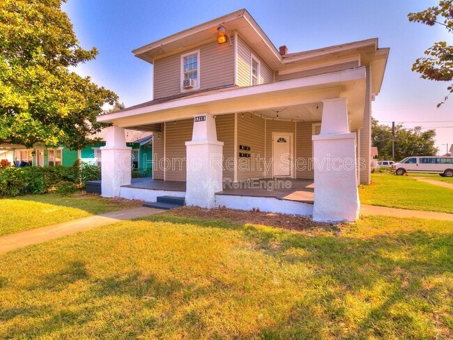 Photo - 1740 NW 11th St Townhome