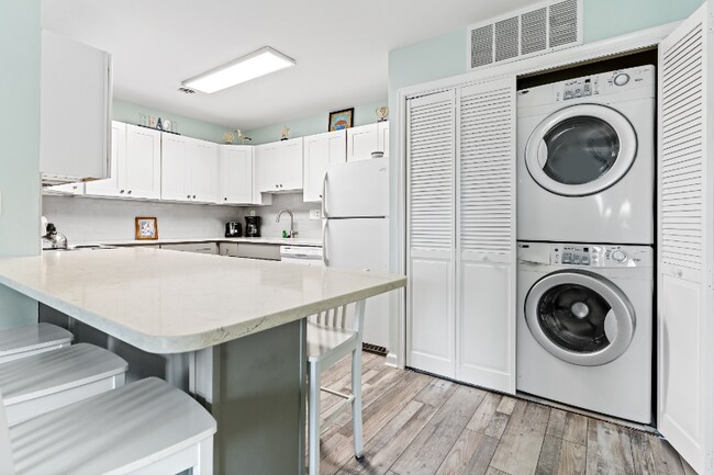 Foto del edificio - 14409 Lighthouse Ave