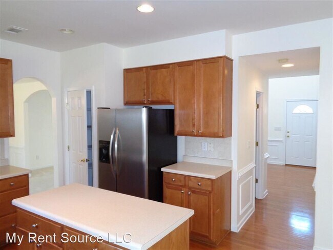 Building Photo - 4 br, 2.5 bath House - 42 Cobblestone Dr