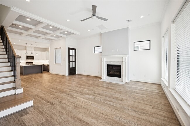 Foto del edificio - 4405 Schuler St