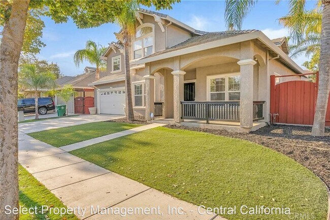 Building Photo - 4 br, 3.5 bath House - 1835 De Anza Way