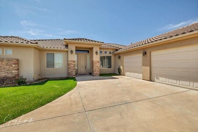 Foto del edificio - Beautiful Dixie Springs Home