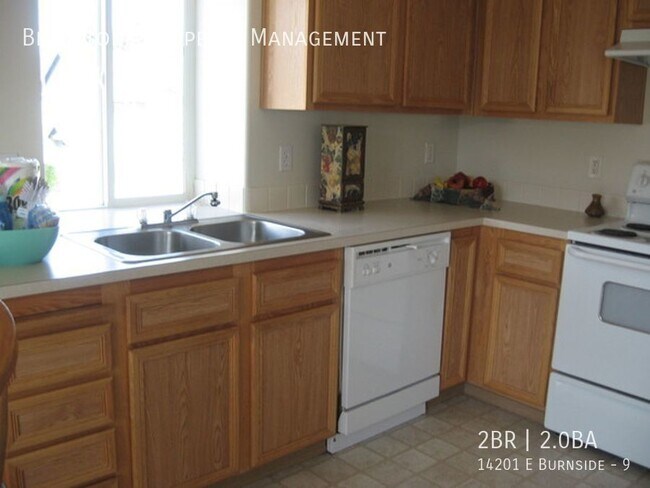 Building Photo - Two bedroom, two bathroom apartment with w...