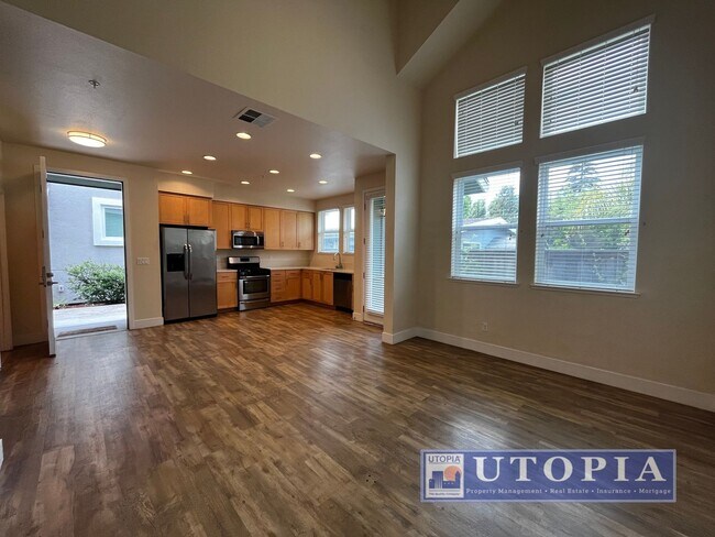 Foto del edificio - Spacious and Modern 3-bedroom, 3.5 bathroo...