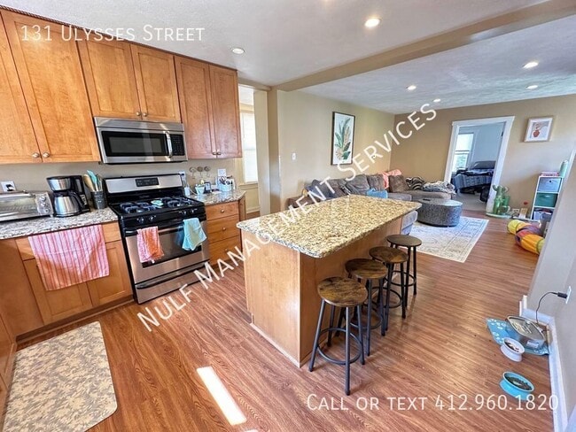 Building Photo - 3 Bed, 1 Bath in Mount Washington
