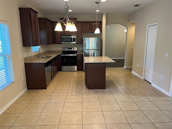 Building Photo - 6838 Point Hancock Drive