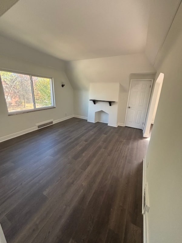 Building Photo - 14125 Winthrop St