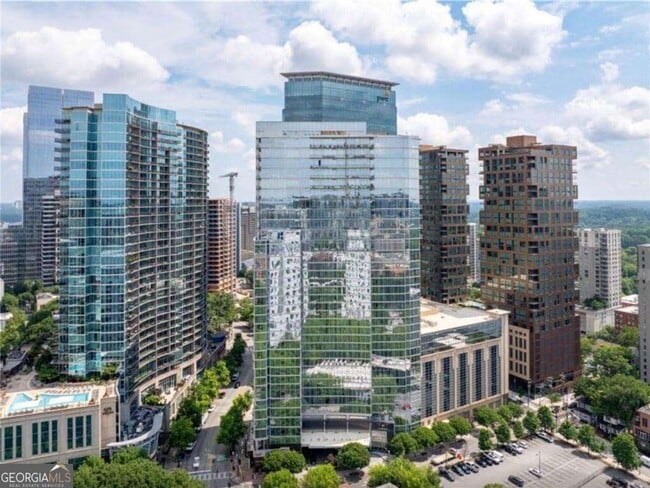 Foto del edificio - 1065 Peachtree St NE