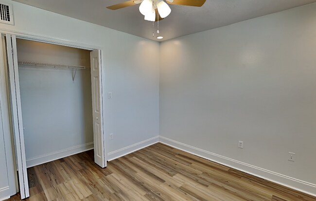 Foto del edificio - 1954 Conway Rd