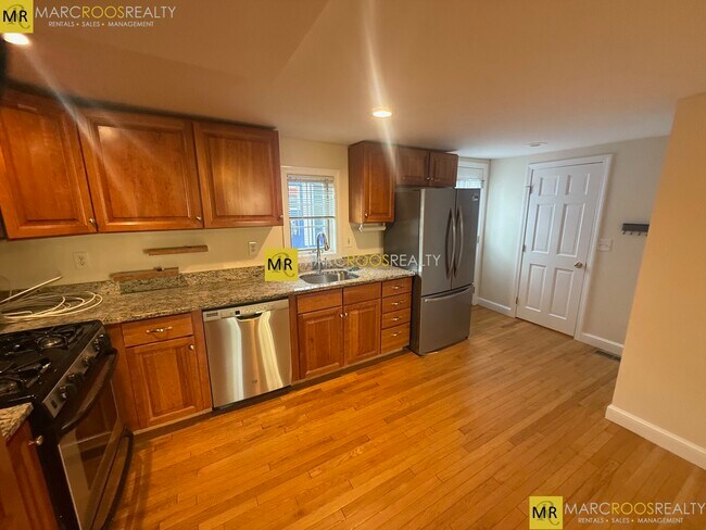 Building Photo - 5 Clarken Ct