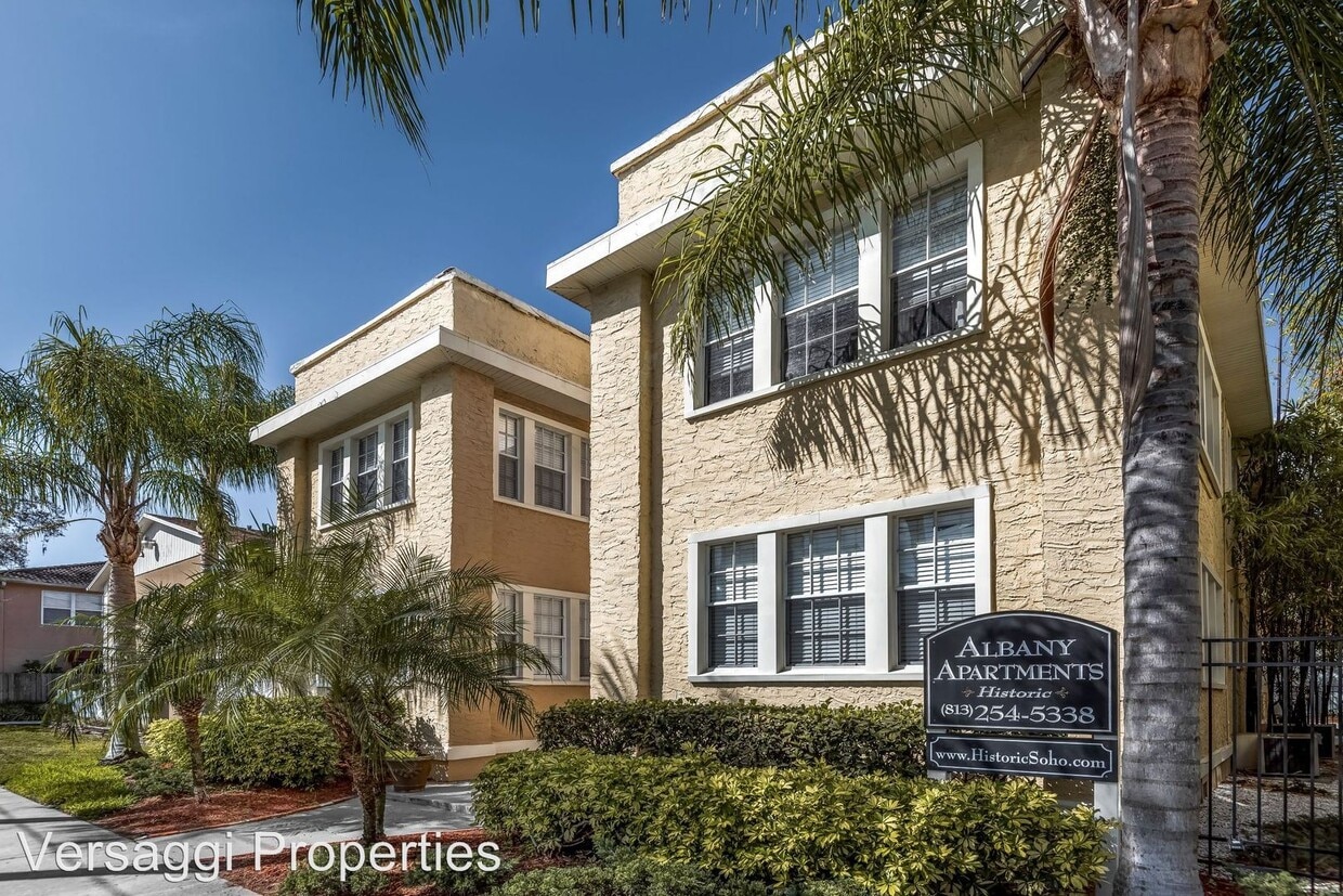 Foto principal - 513 S Albany Ave