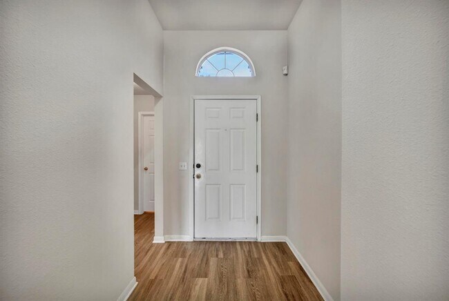Foto del edificio - 216 Meadowside Dr