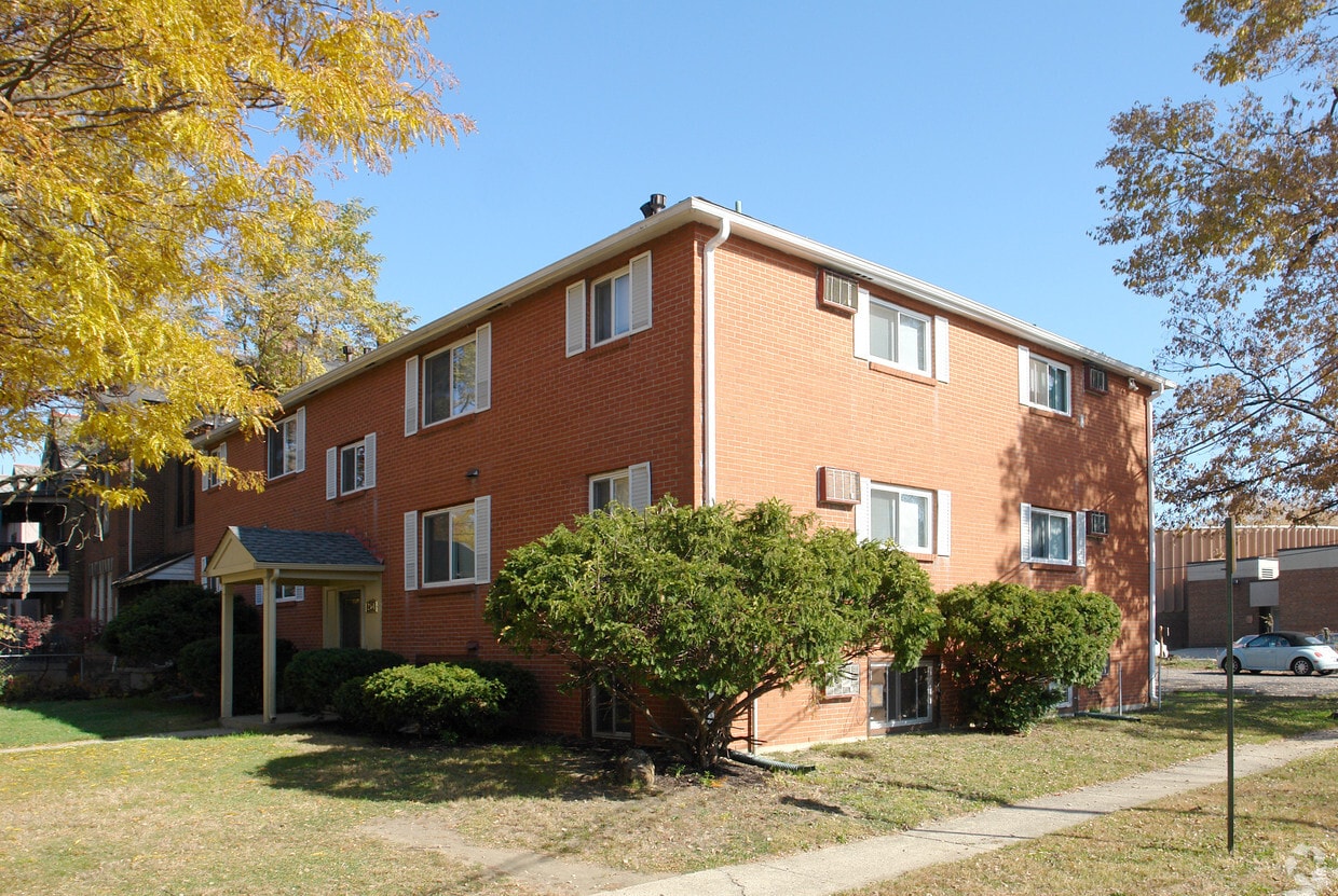 Building Photo - 264 S 18th St