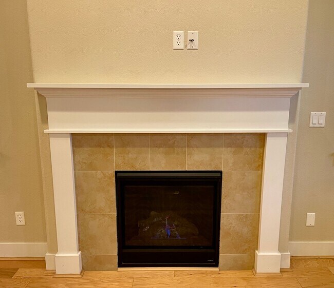 Foto del edificio - Privacy & Nature at Tonquin Woods: The Ultimate Villebois End-Unit