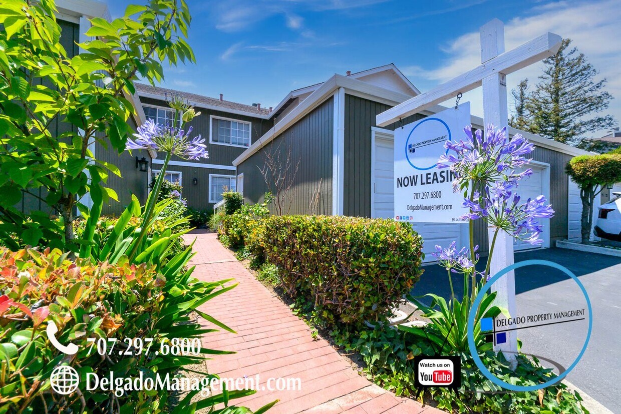 Foto principal - Benicia! Gorgeous two bedroom corner unit