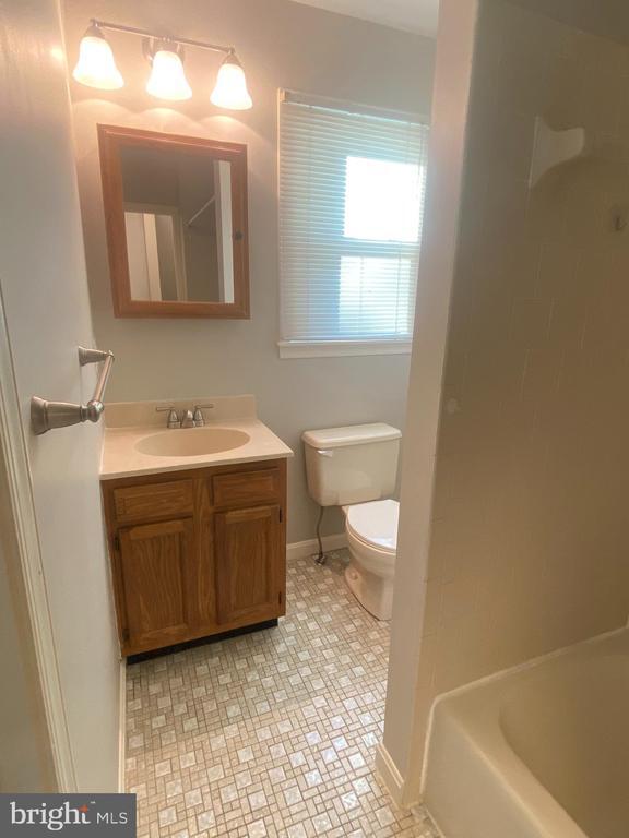 Foto del edificio - 406 Windy Knoll Dr