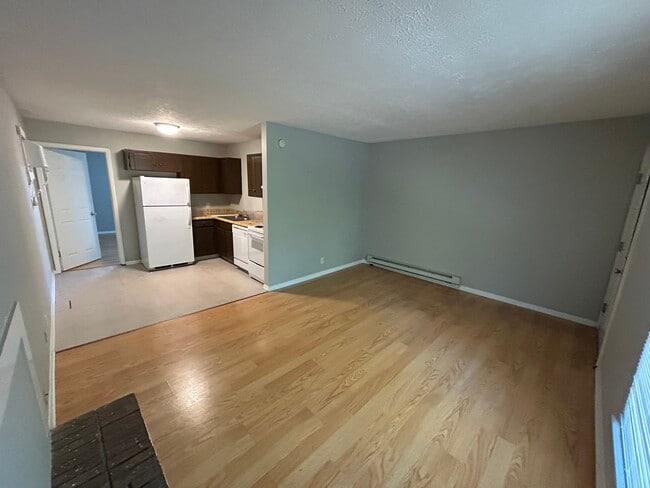 Building Photo - 5150 Linbar Dr