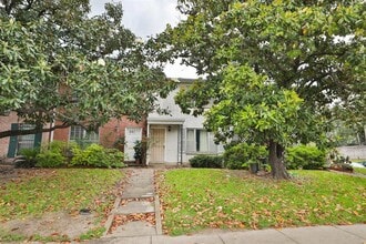Building Photo - 8202 Fondren Rd