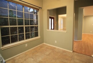 Building Photo - 3907 Princeton Park Ct