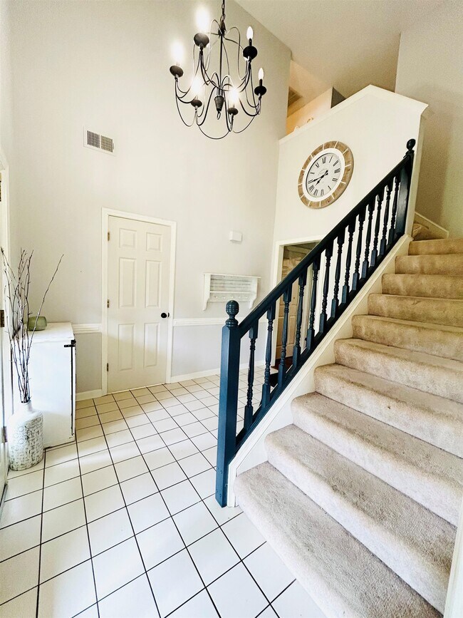 Foto del edificio - 3738 Brook Trail Ln
