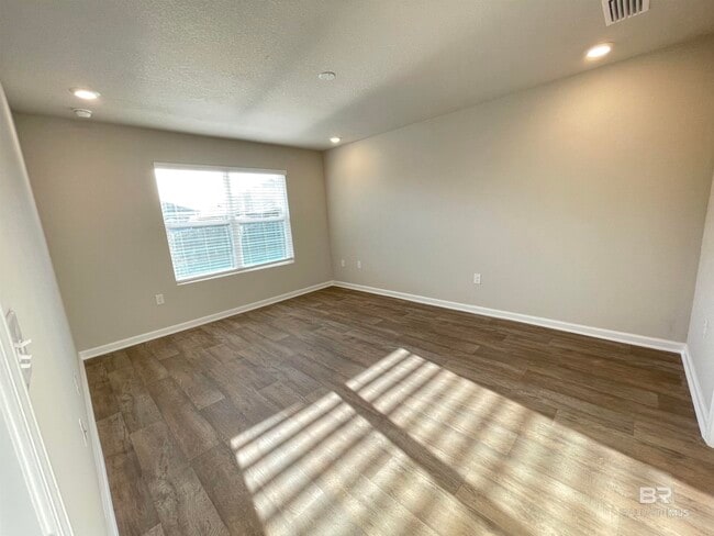 Building Photo - 20615 Mercury Dr