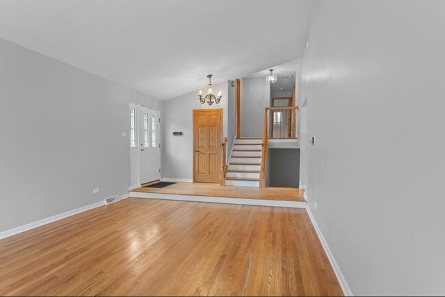 Building Photo - 608 Lavergne Ave