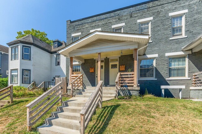 Foto del edificio - 915 Wilson Ave