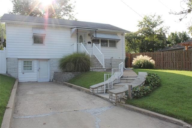 Primary Photo - 3818 Wabash Ave