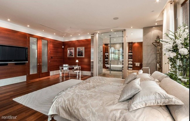 Foto del edificio - 1200 Brickyard Way