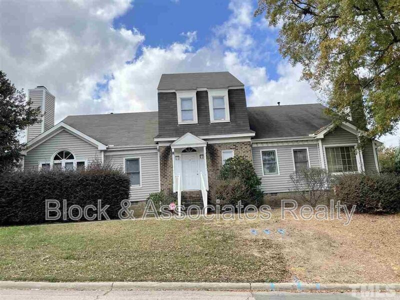 Foto principal - 216 S. Walker Street