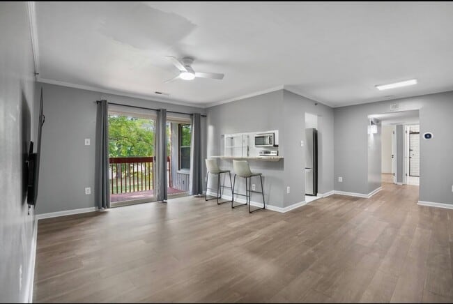 Building Photo - 4 Cedar Valley Pl